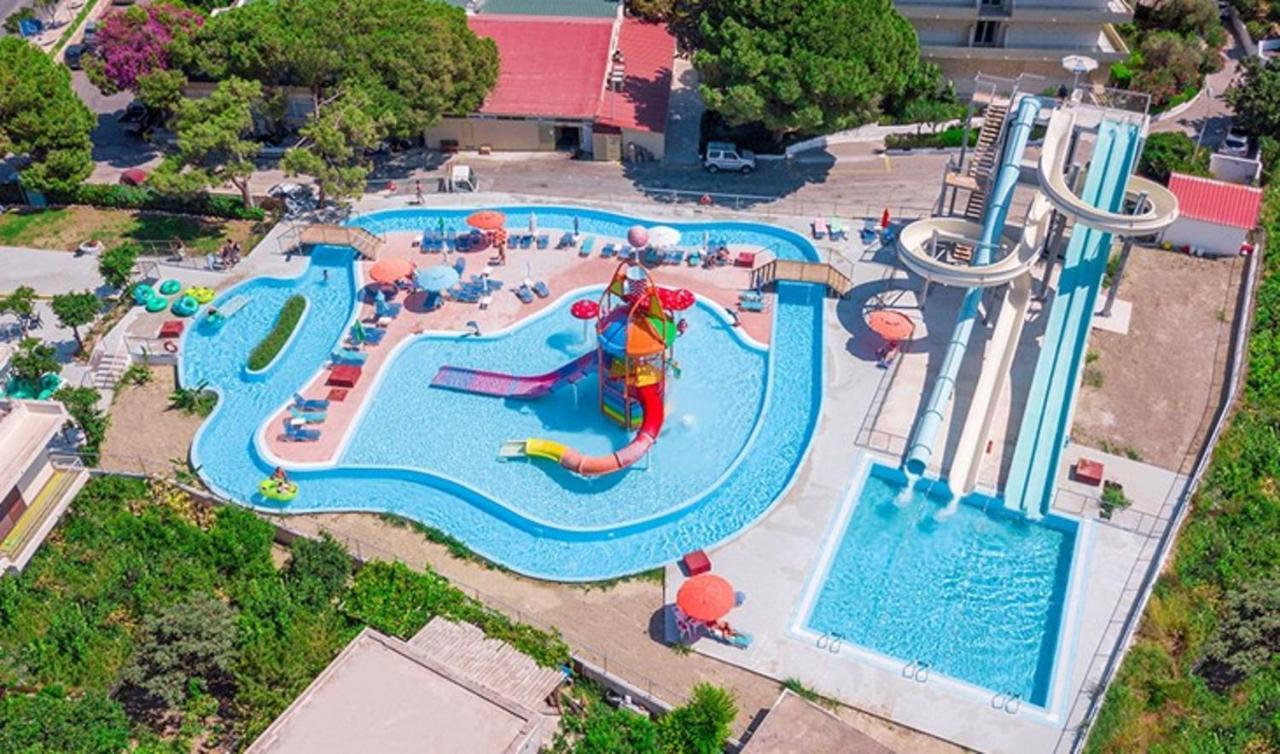 Filerimos Village Hotel イアリソス エクステリア 写真